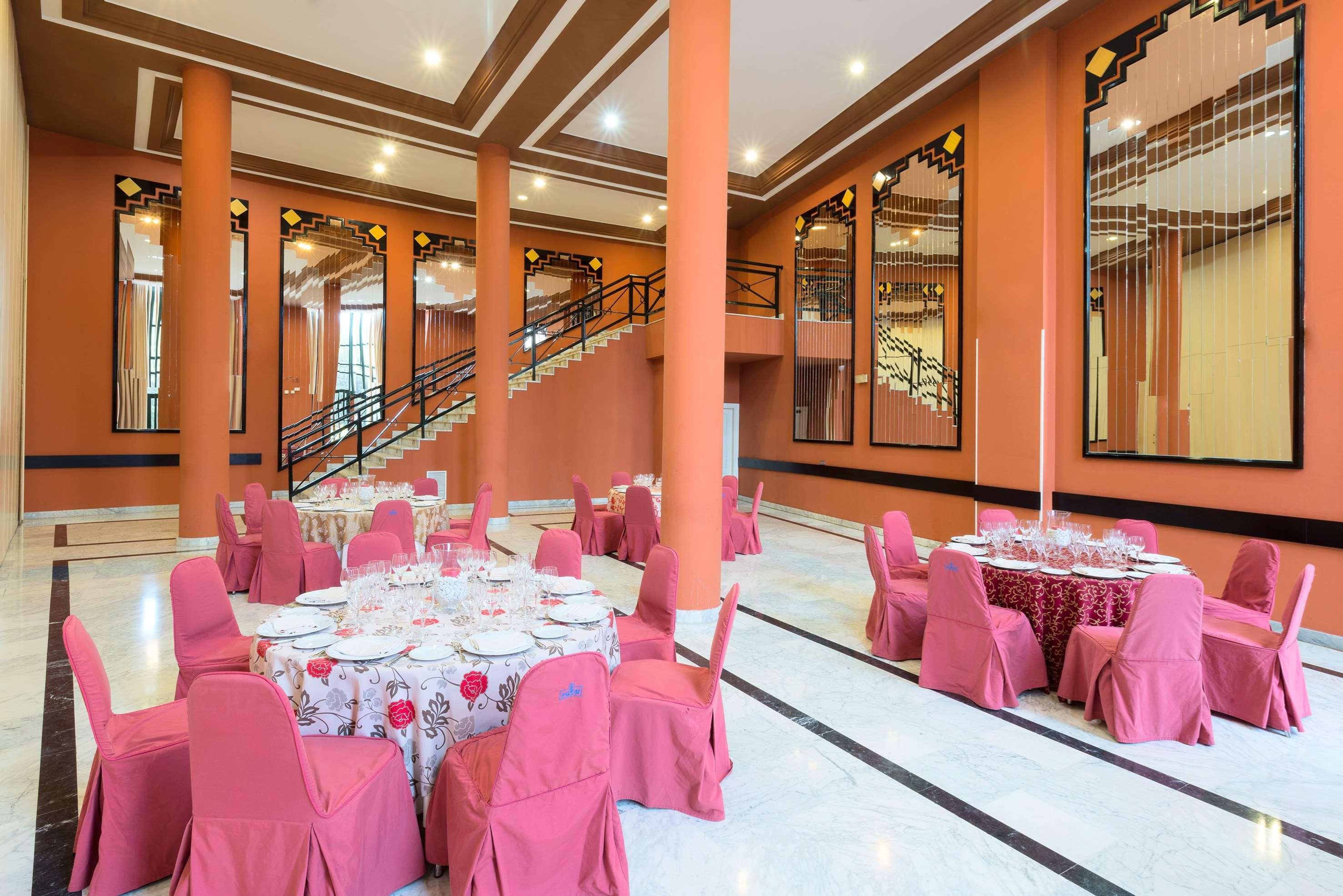 Azz Merida Medea Hotel Екстер'єр фото