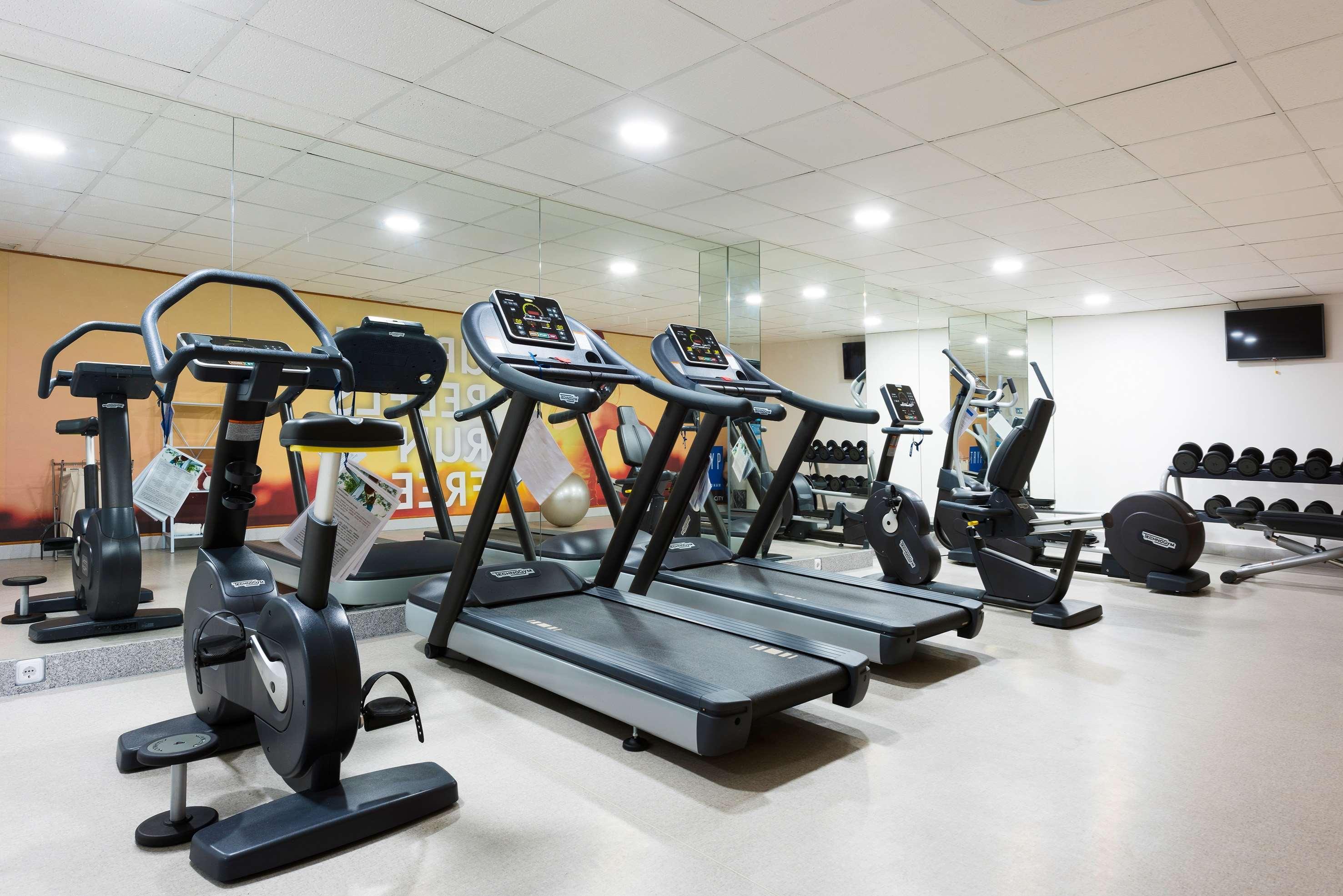Azz Merida Medea Hotel Екстер'єр фото