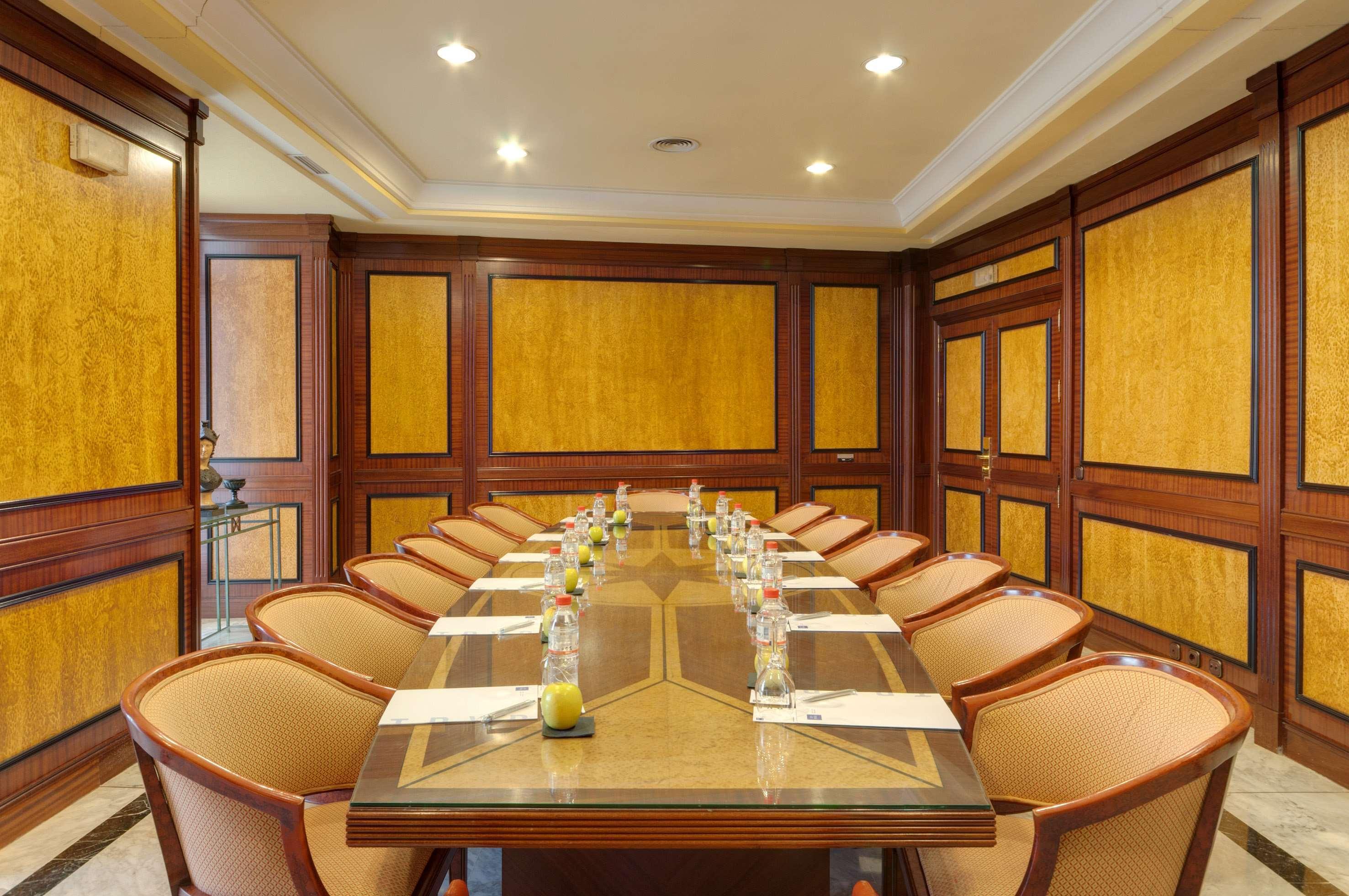 Azz Merida Medea Hotel Екстер'єр фото