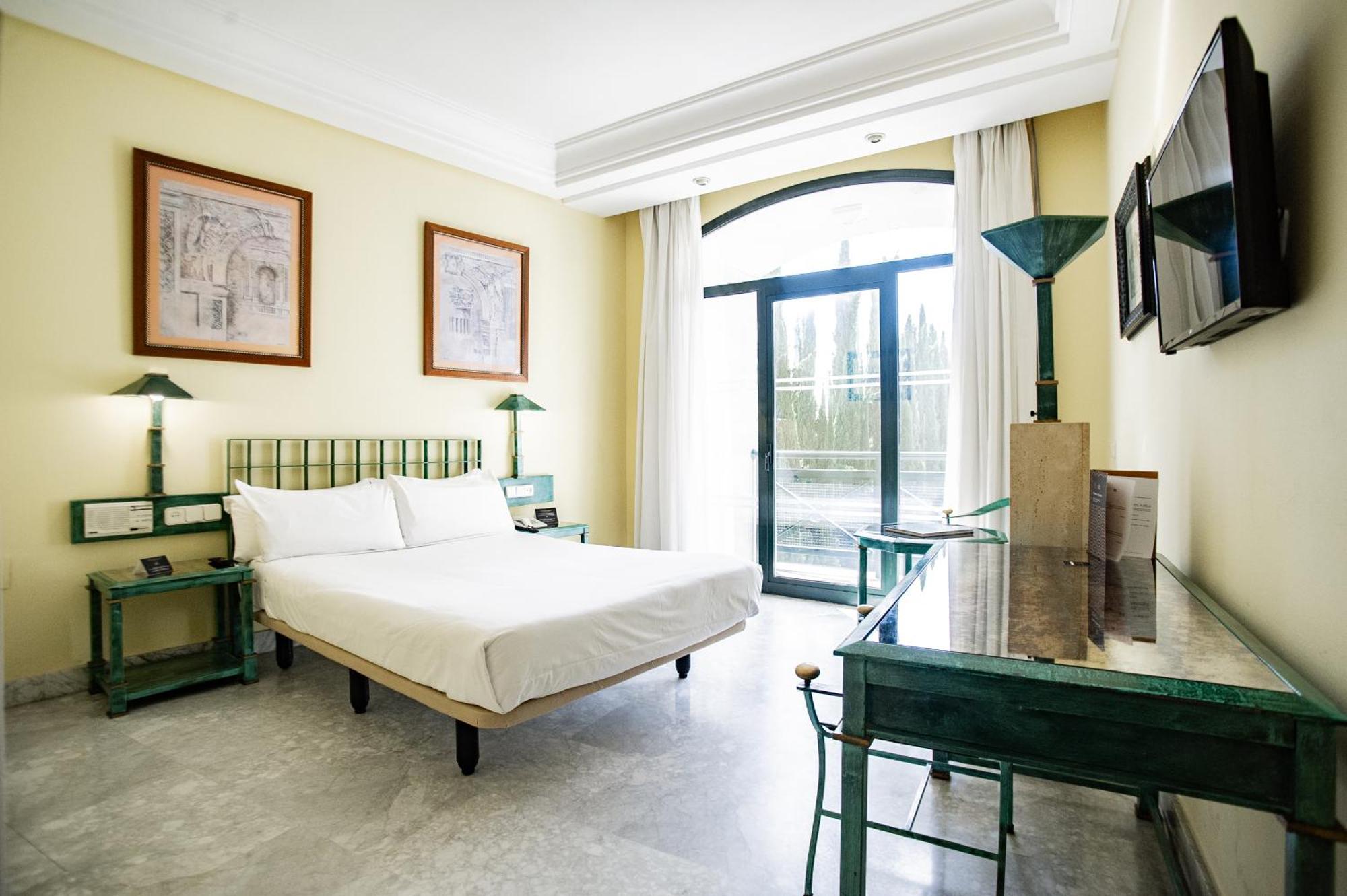 Azz Merida Medea Hotel Екстер'єр фото