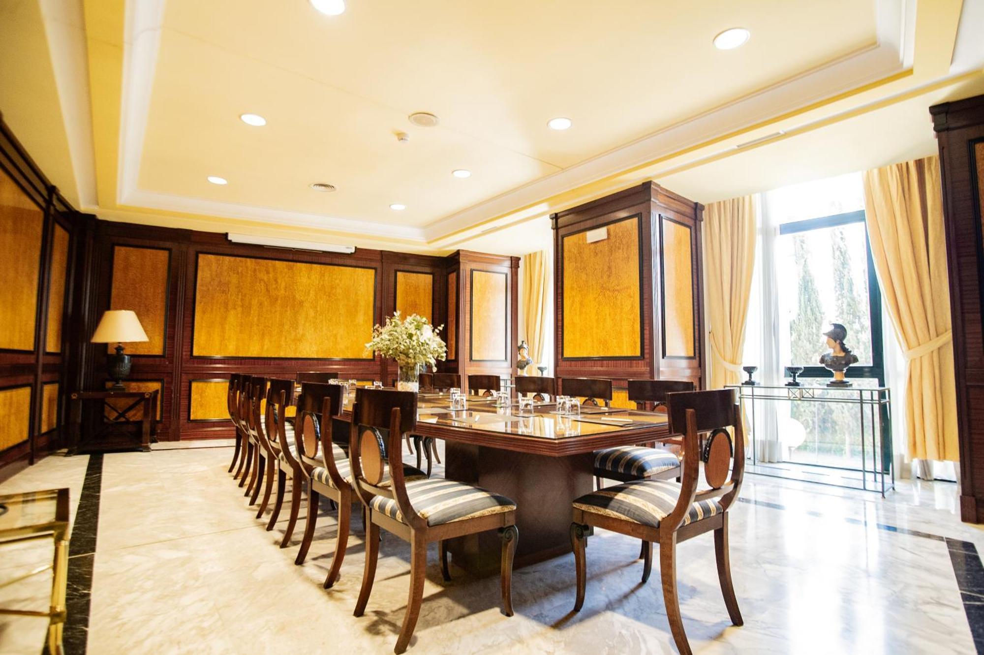 Azz Merida Medea Hotel Екстер'єр фото