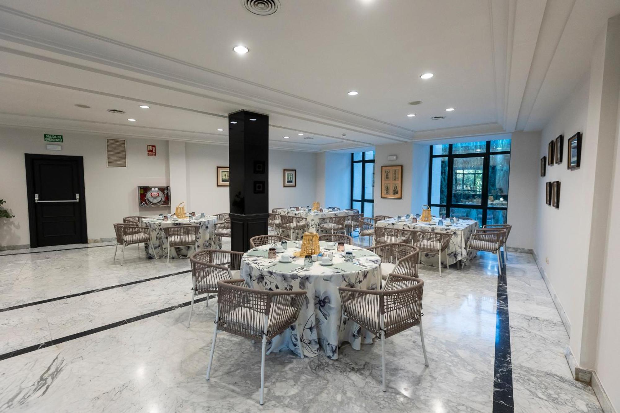 Azz Merida Medea Hotel Екстер'єр фото