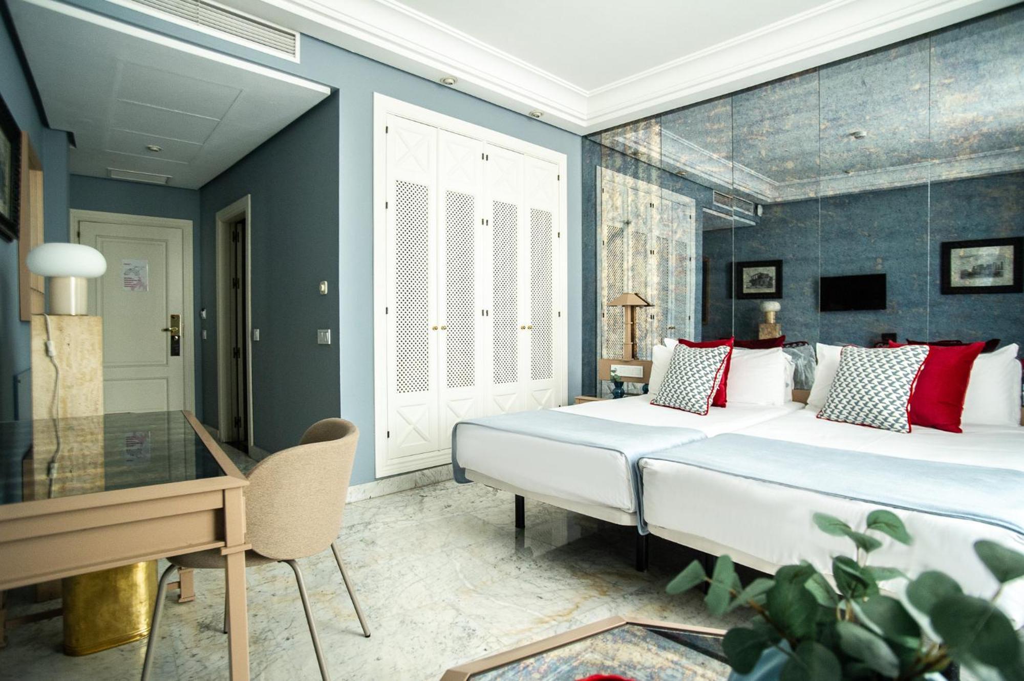 Azz Merida Medea Hotel Екстер'єр фото
